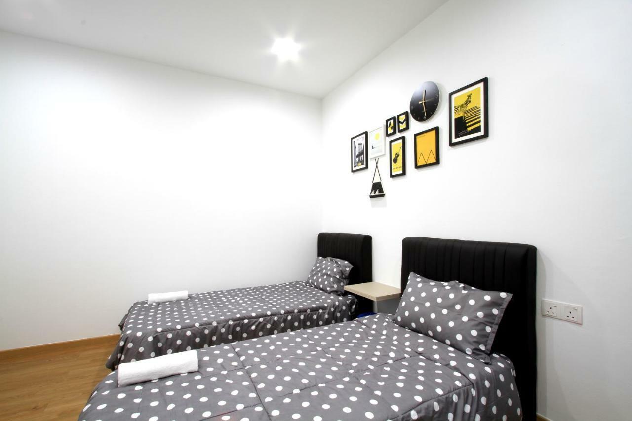 Ferienwohnung Zeta Desky Kuala Lumpur Exterior foto