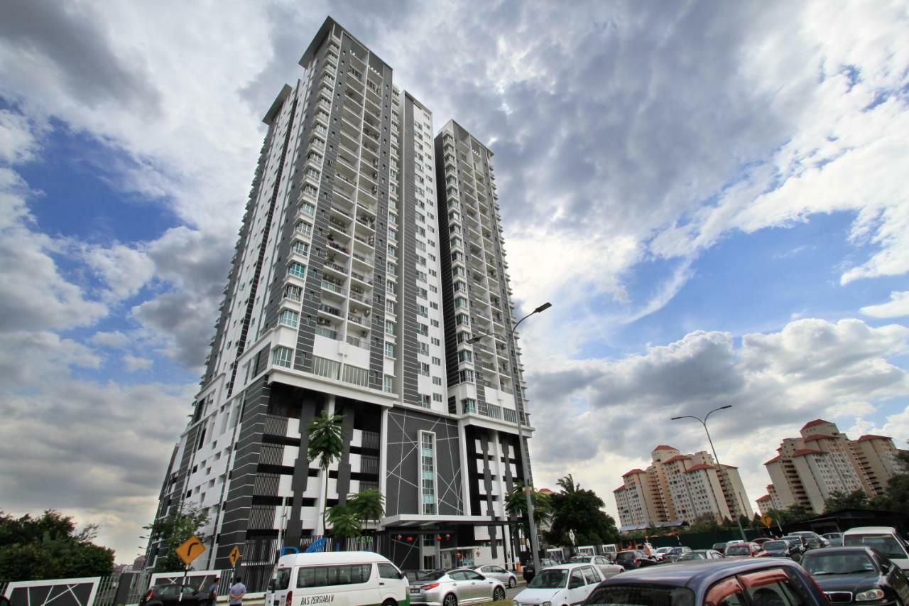 Ferienwohnung Zeta Desky Kuala Lumpur Exterior foto
