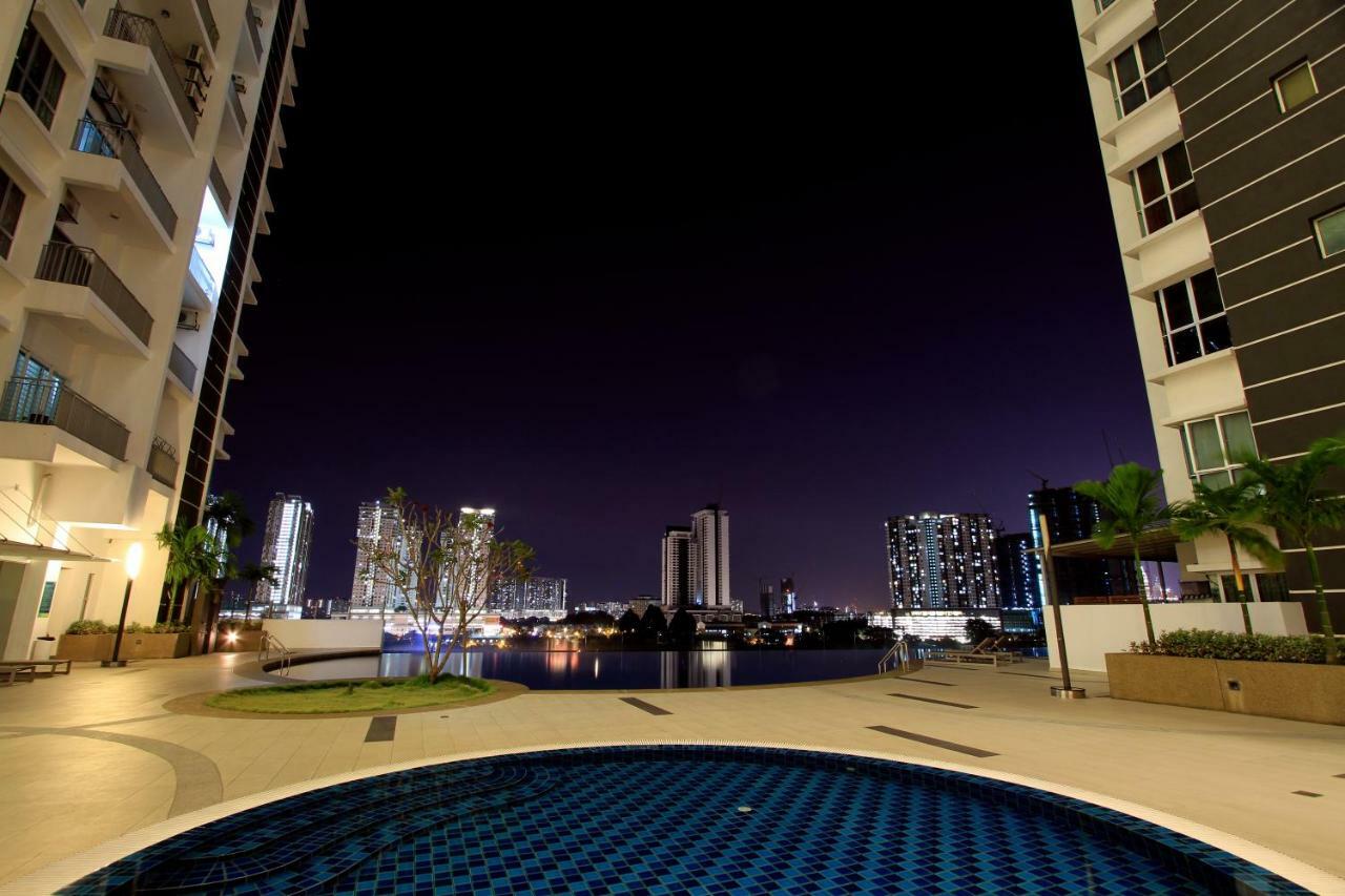 Ferienwohnung Zeta Desky Kuala Lumpur Exterior foto